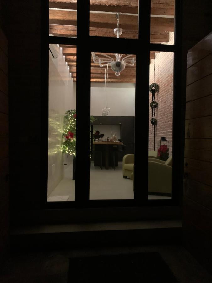 Al Pozzo Di Luce Venezia Suites Zewnętrze zdjęcie